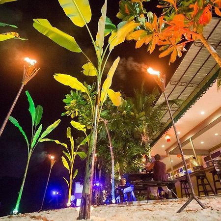 Patong Tri Trang Beach Resort מראה חיצוני תמונה
