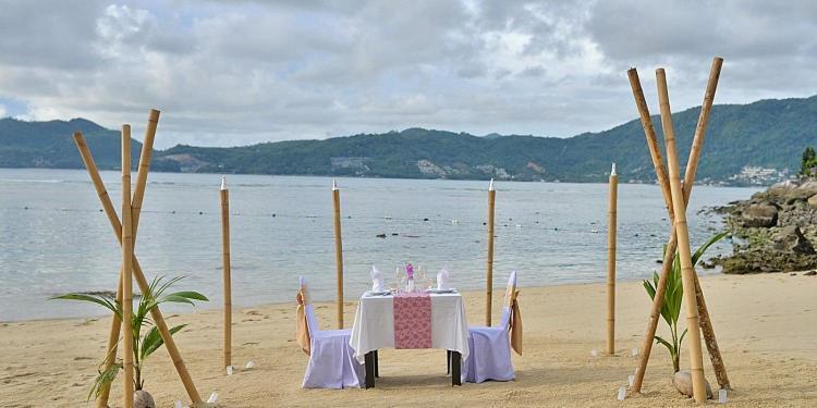 Patong Tri Trang Beach Resort מראה חיצוני תמונה