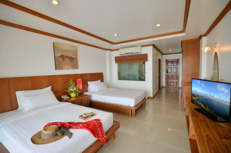 Patong Tri Trang Beach Resort מראה חיצוני תמונה